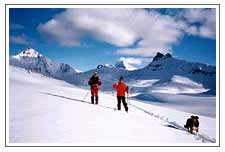 Skeeing at Auli